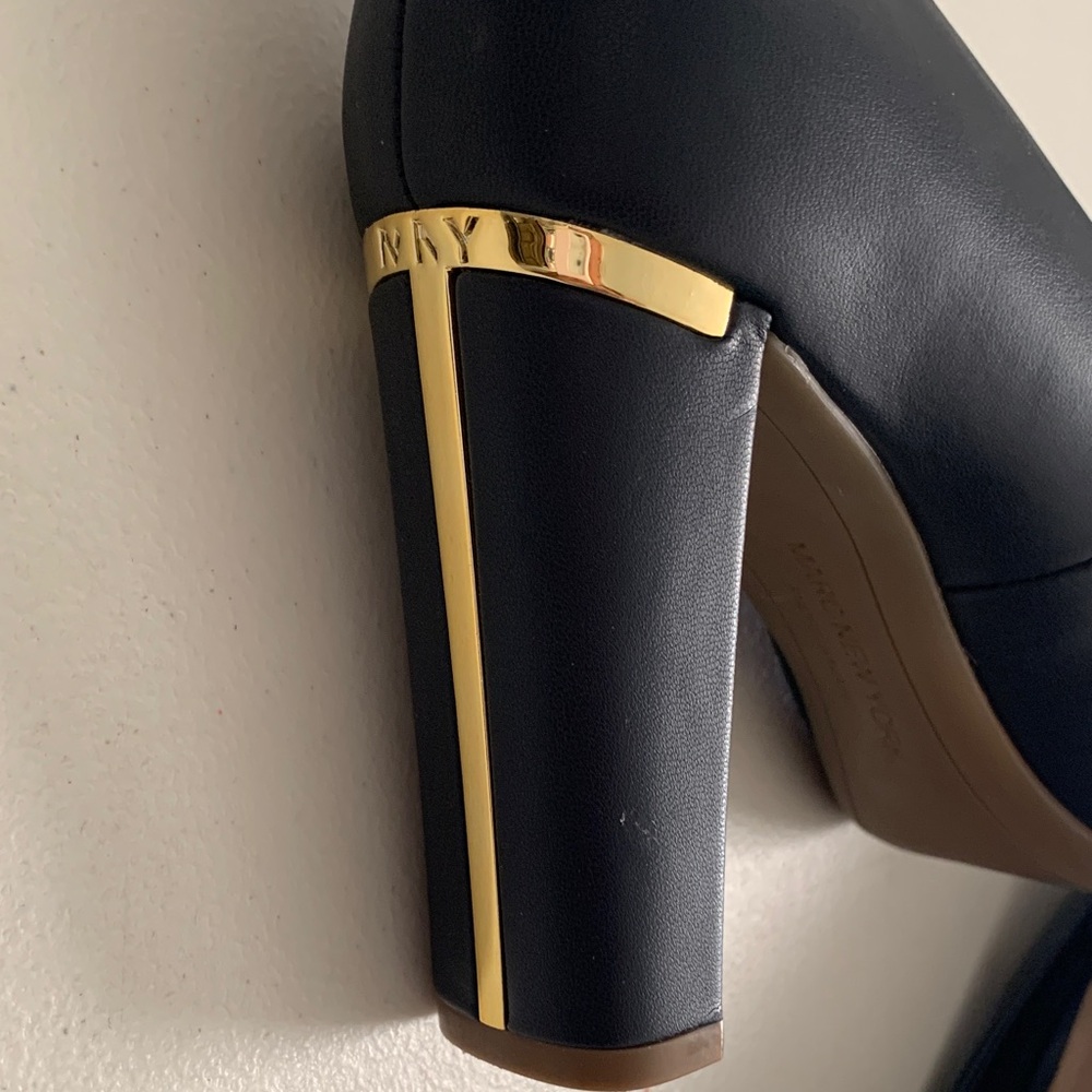 Marc New York Navy Pointed-Toe Heels with Gold Accent - Picture 6 of 7